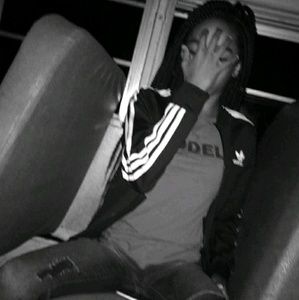 Meet your Posher, Drew